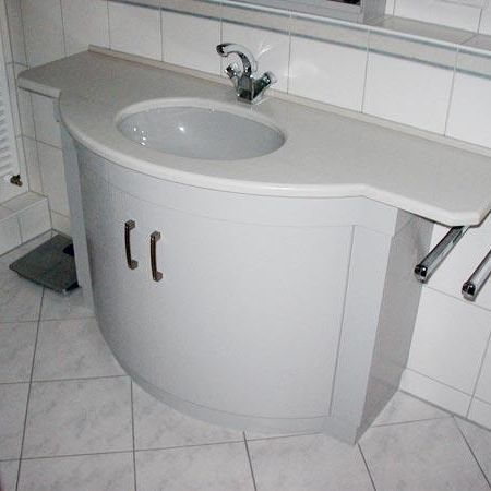 Badmöbel